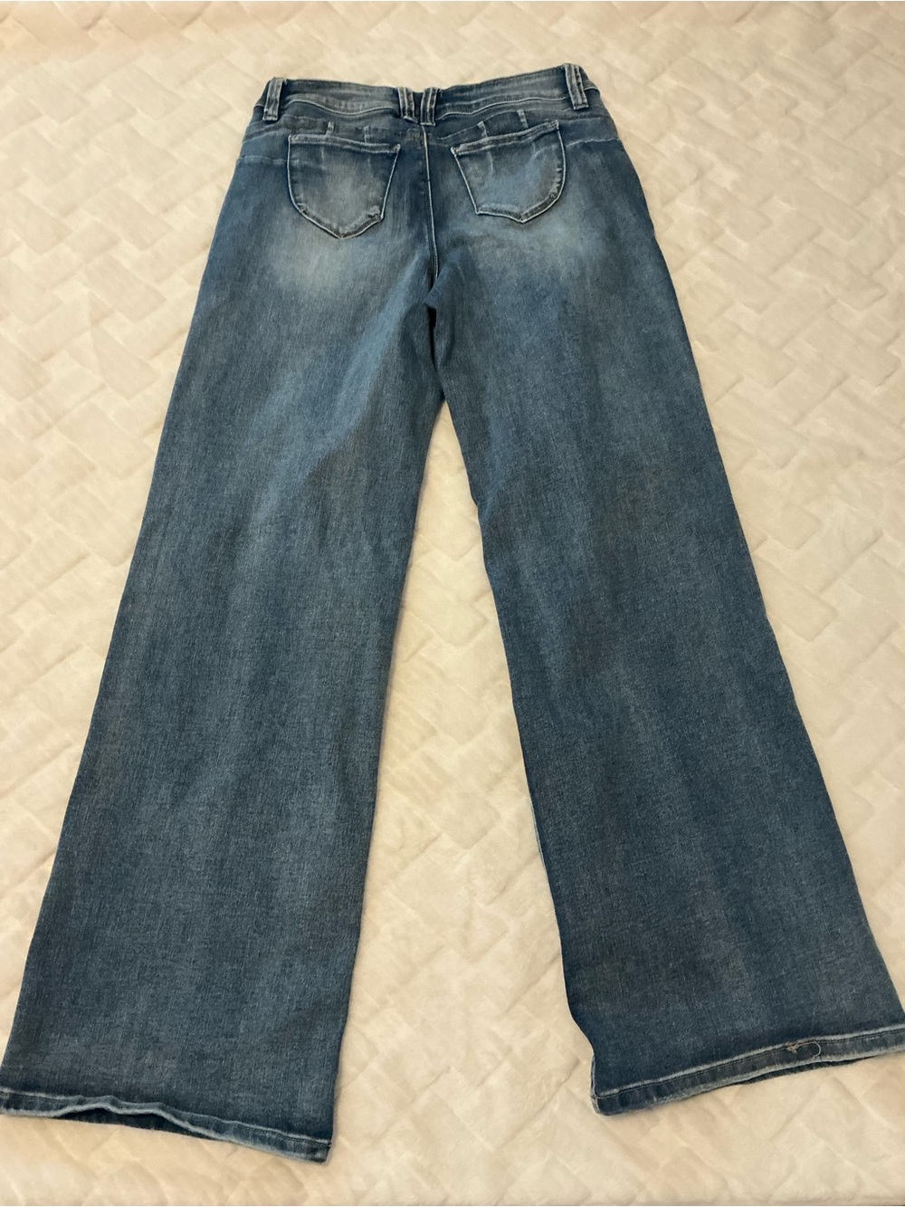YMI Women's High-Rise Y2K Wide Leg Jeans/Distressed Medium Blue Wash - Picture 4 of 7